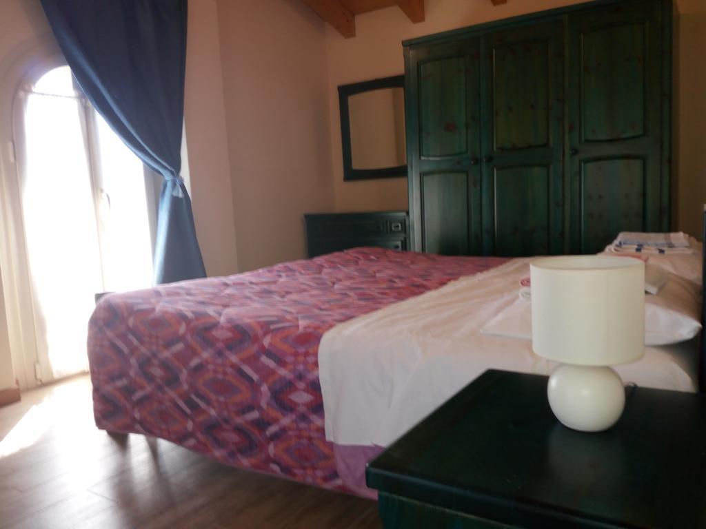 La Villa Morandi Marzio Bagian luar foto